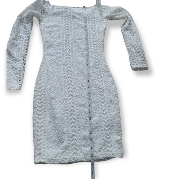 Windsor White Lace Floral Dress - Picture 6 of 9